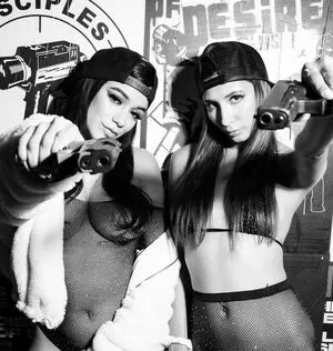 Savannah Sixx / TheSavannahSixx / sav6ixx фото голая #0100