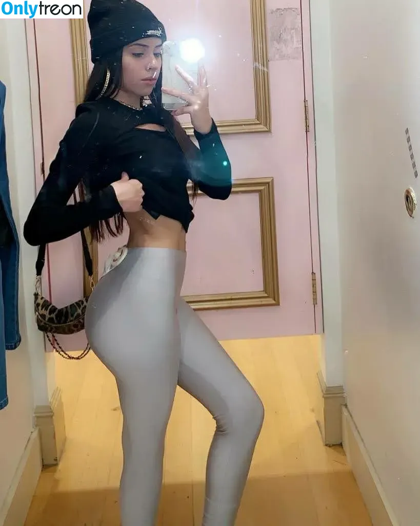 savannah nude photo #0327 (ssavynicolee / viewintoskyez / views.skyez)
