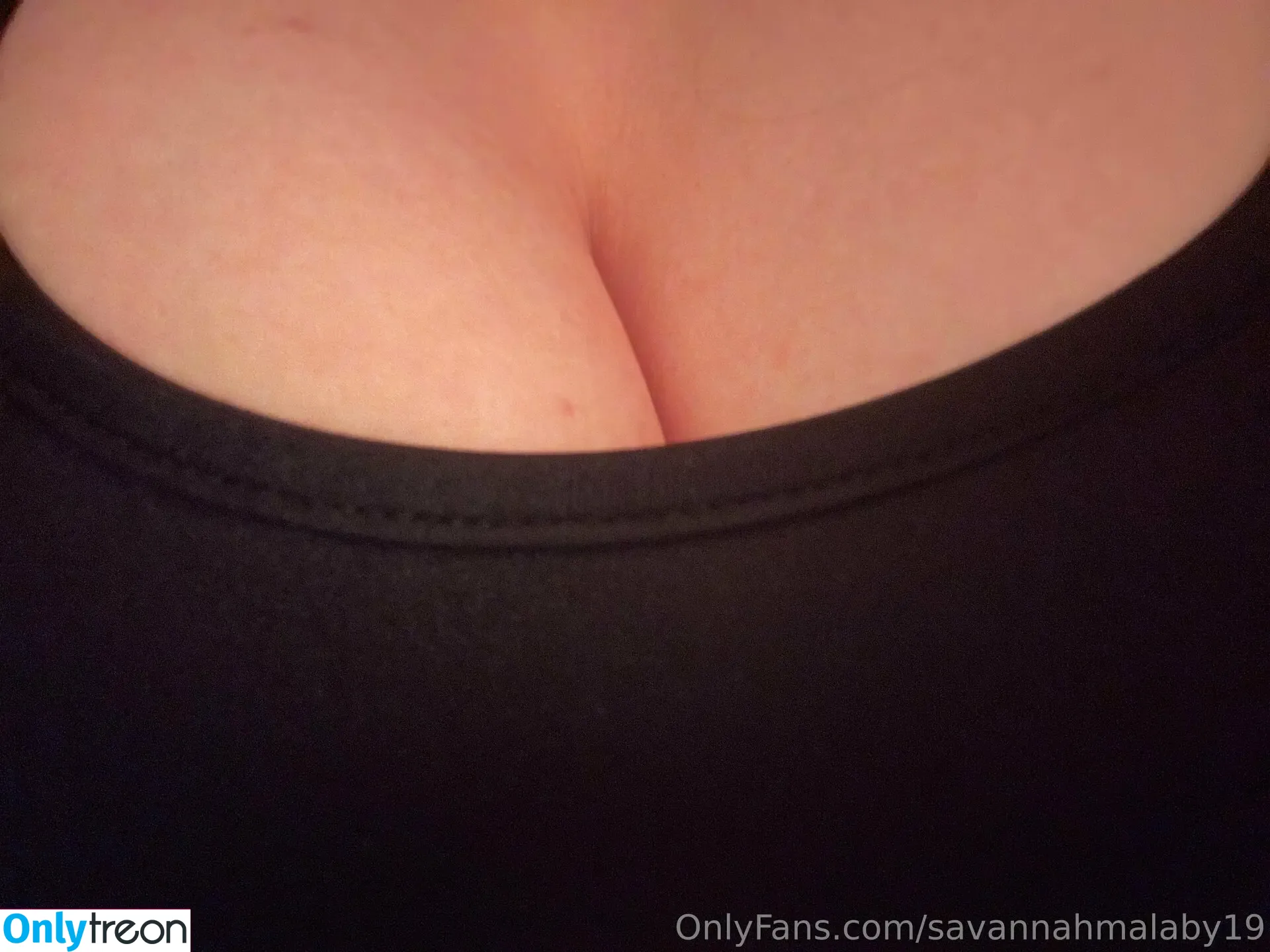 Savannahmalaby19 голая photo #0349 (savannahmalaby)