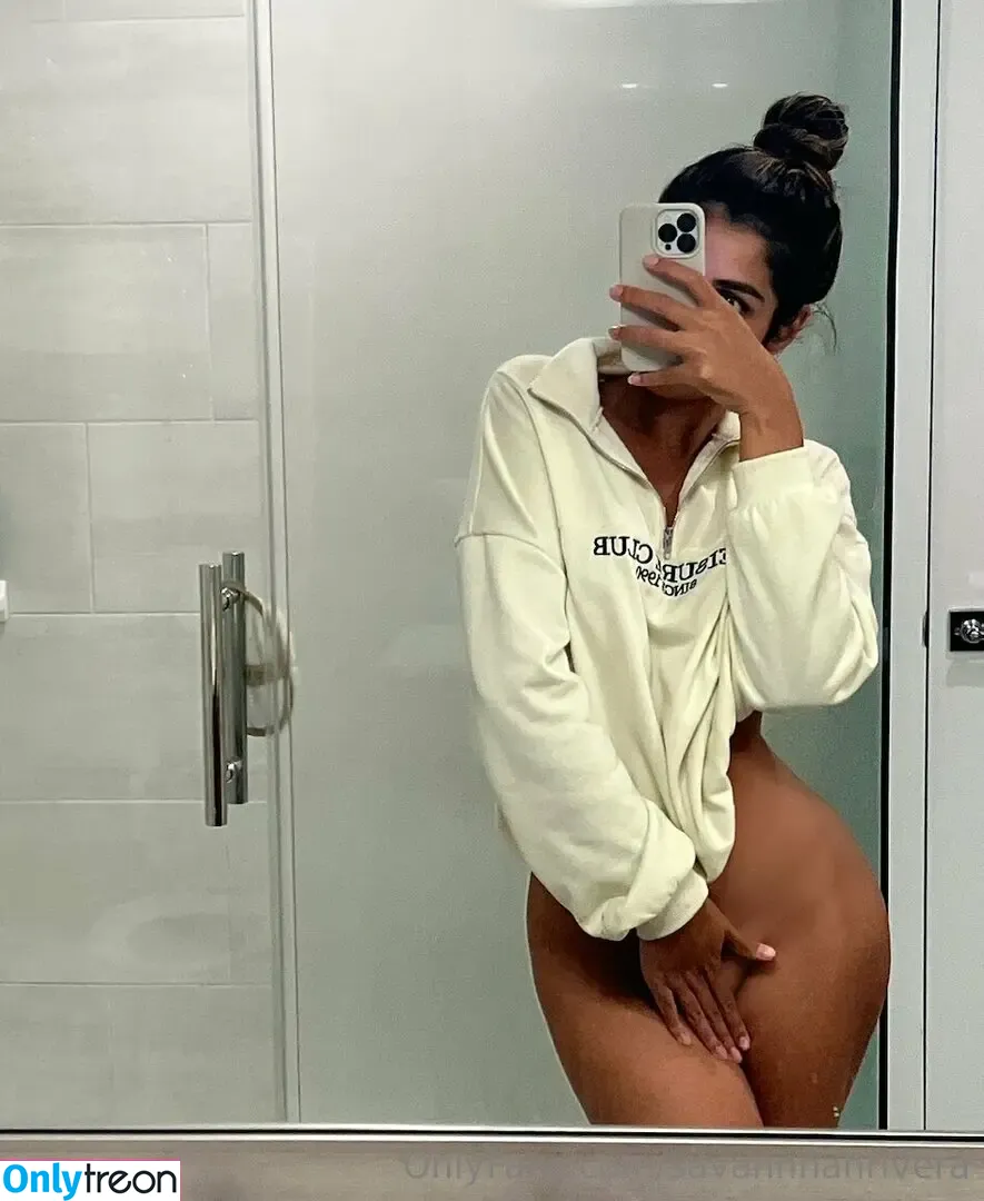 savannnahrivera nude photo #0027 (savannahriveraaa)