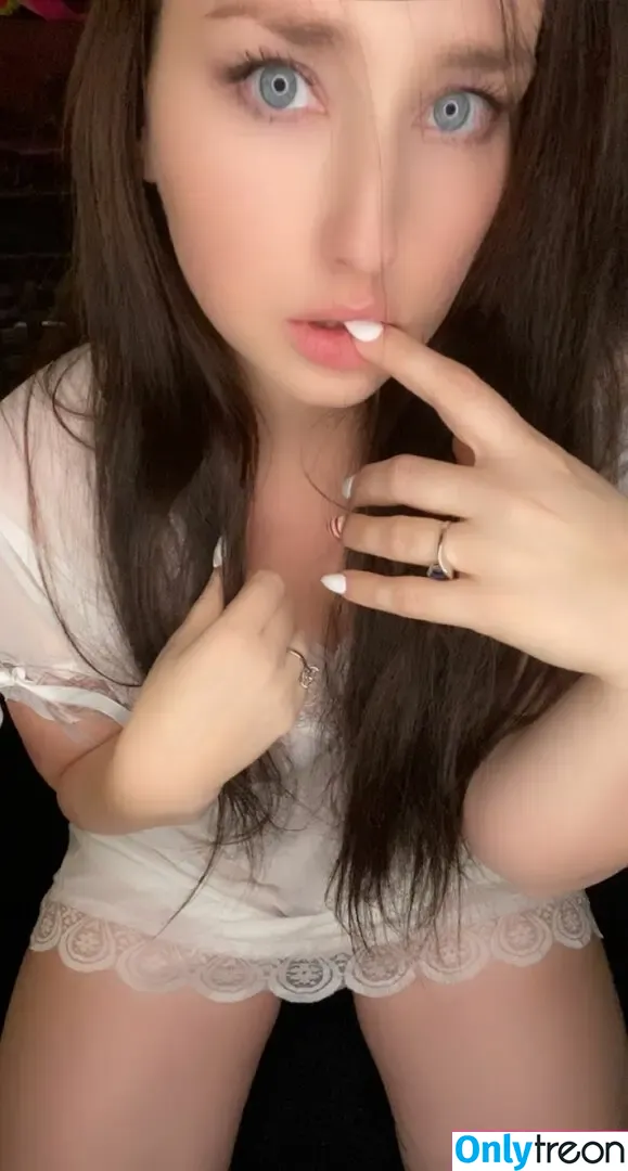 SavRose nude photo #0001 (savrosee)