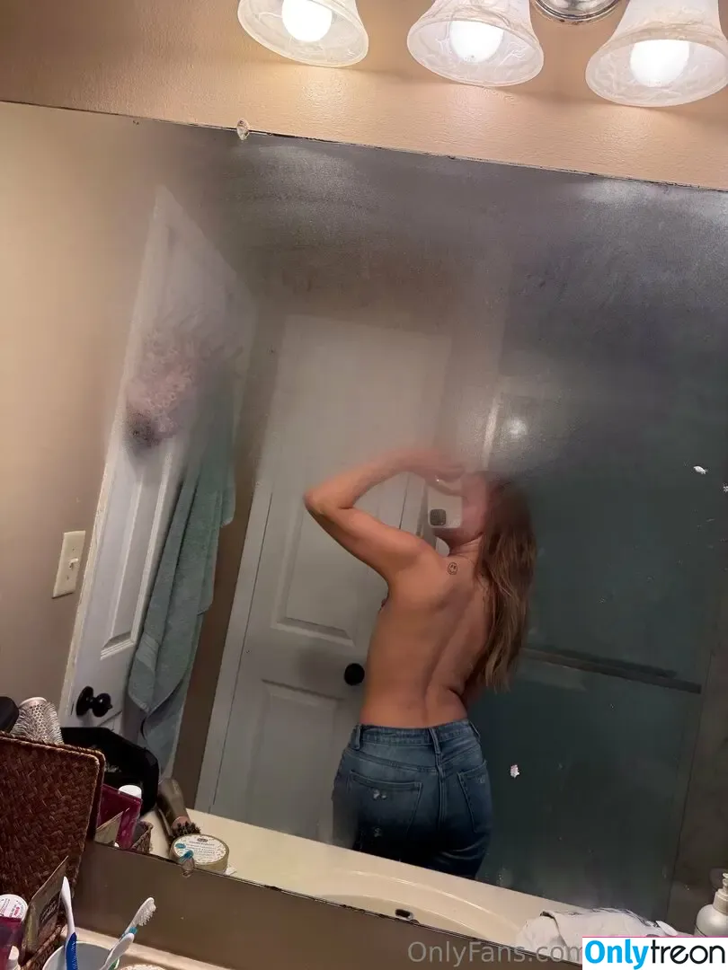 savs_side nude photo #0031 (savs_side)