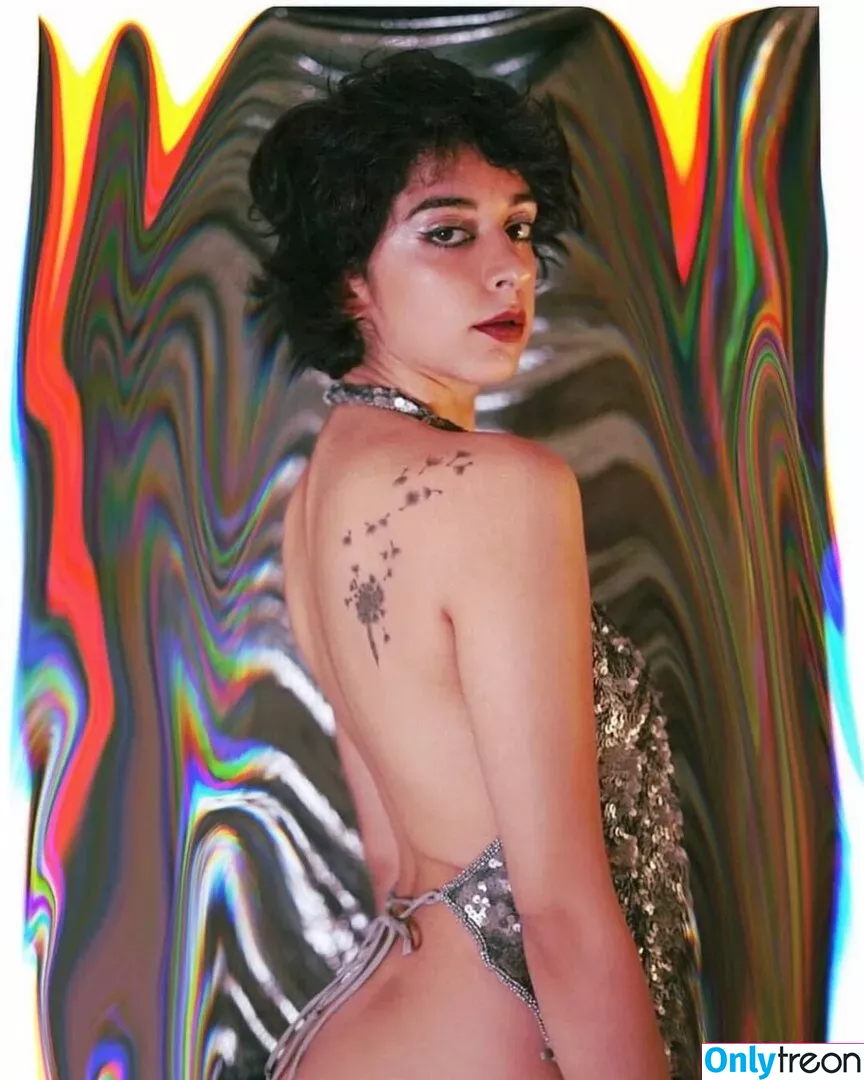 Sayna Soleimanpour nude photo #0027 (Saynarte)