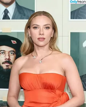 Scarlett Johansson / scarlettjohanson / scarlettjohanssonworld nude photo #3355