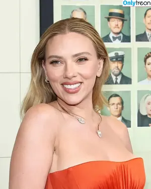 Scarlett Johansson / scarlettjohanson / scarlettjohanssonworld nude photo #3360