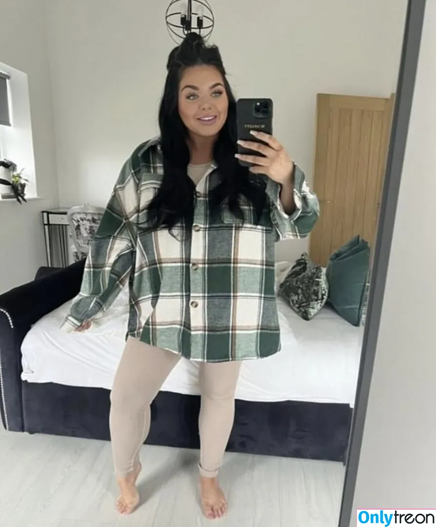 Scarlett Moffatt nude photo #0010 (scarlettmoffatt)