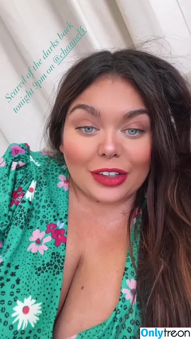 Scarlett Moffatt голая photo #0011 (scarlettmoffatt)