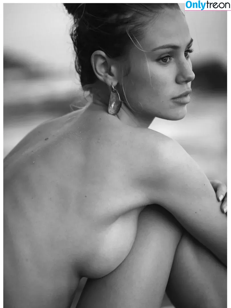 Scarlett Rose Leithold голая photo #0079 (scarlett / scarlettmrose)