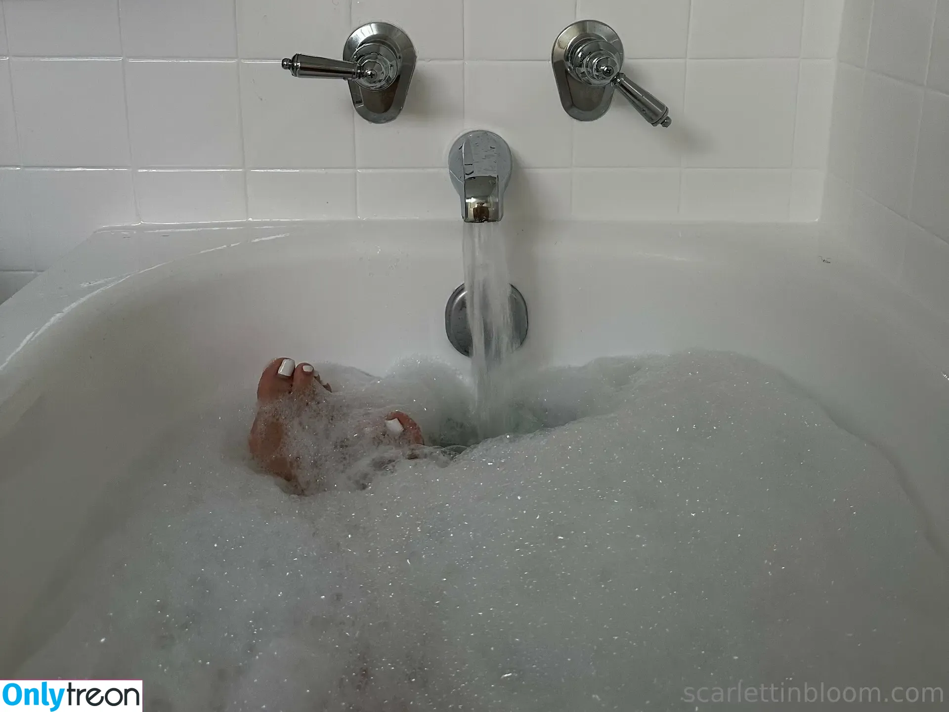 scarlettbloom nude photo #0033 (scarlettinbloom)