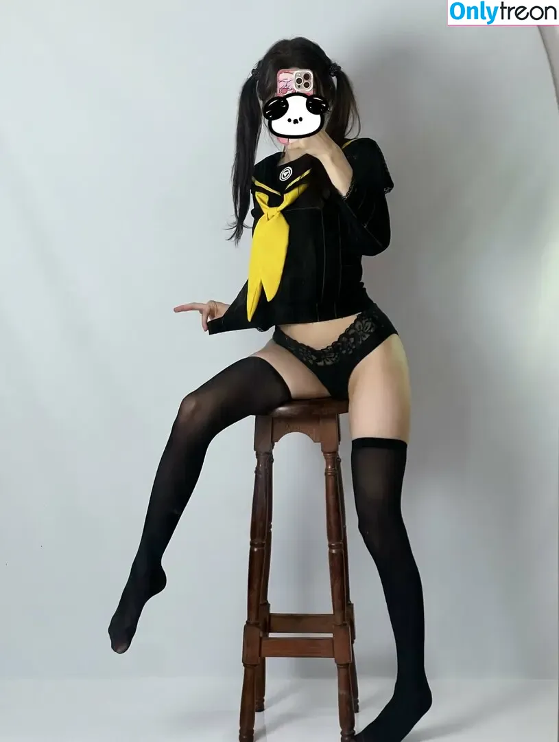 scarlettdevil01 nude photo #0002 (scarlettdevil01)