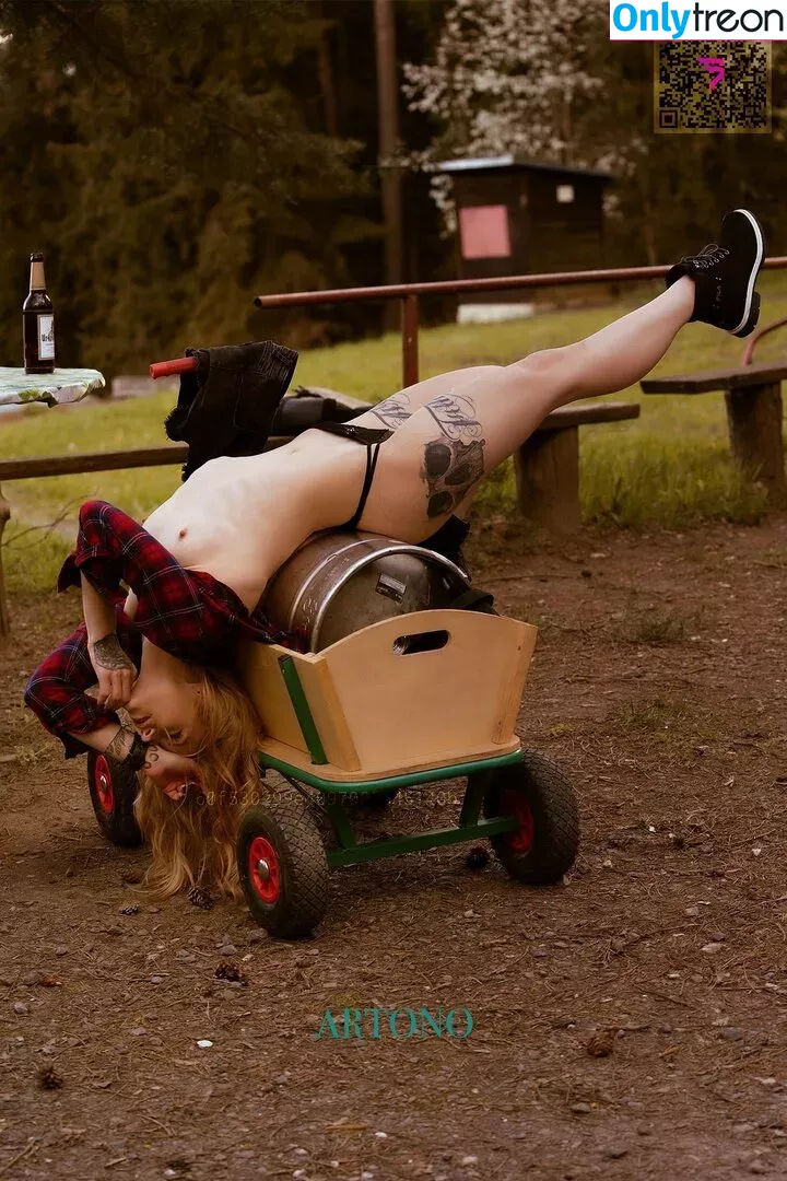 Schwiegermamas Alptraum nude photo #0053 (schwiegermamas_alptraum)