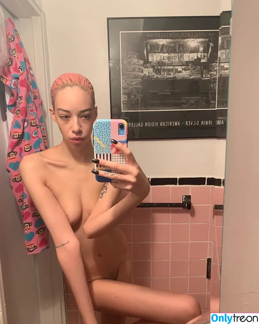 Sebastian Rosemarie nude photo #0002 (sebastian.rosemarie / sebberosemarie)