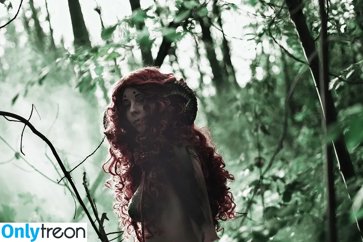 second.horizon.cosplay nude photo #0008 (alicecosplay)