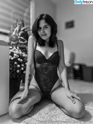  nude photo #0013