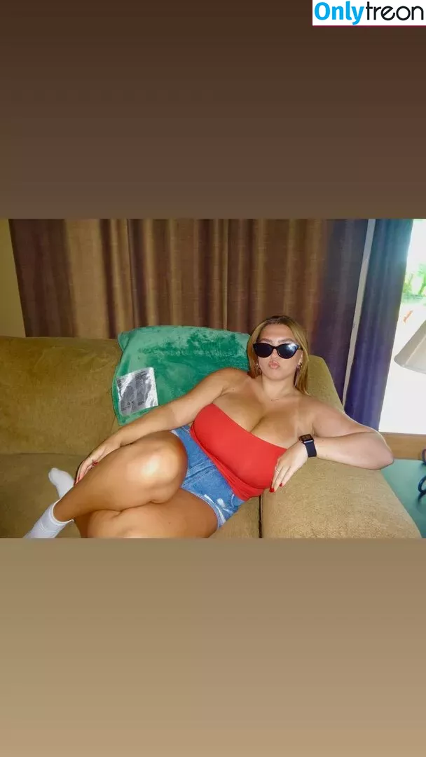 seerahb2 nude photo #0172 (sheygabriella / sierra_bellingar / sierralorae)