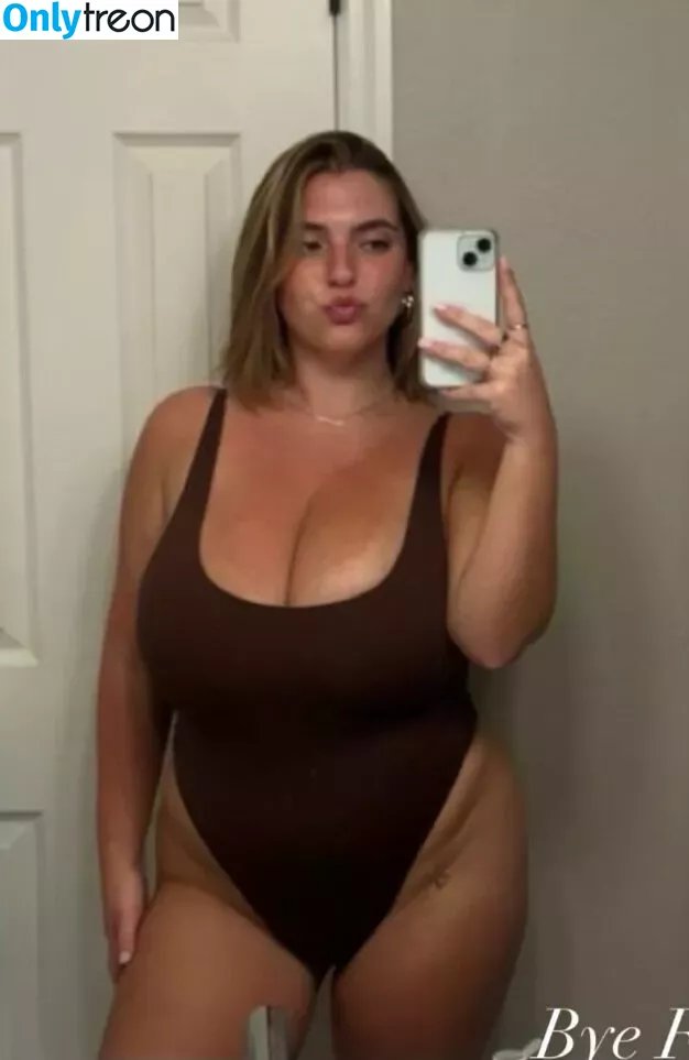 seerahb2 nude photo #0184 (sheygabriella / sierra_bellingar / sierralorae)