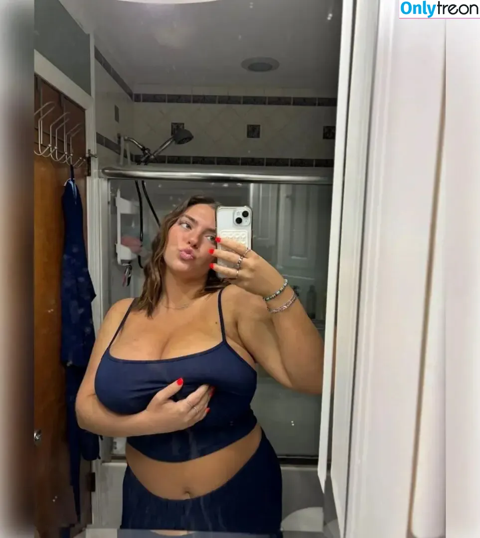 seerahb2 nude photo #0367 (sheygabriella / sierra_bellingar / sierralorae)