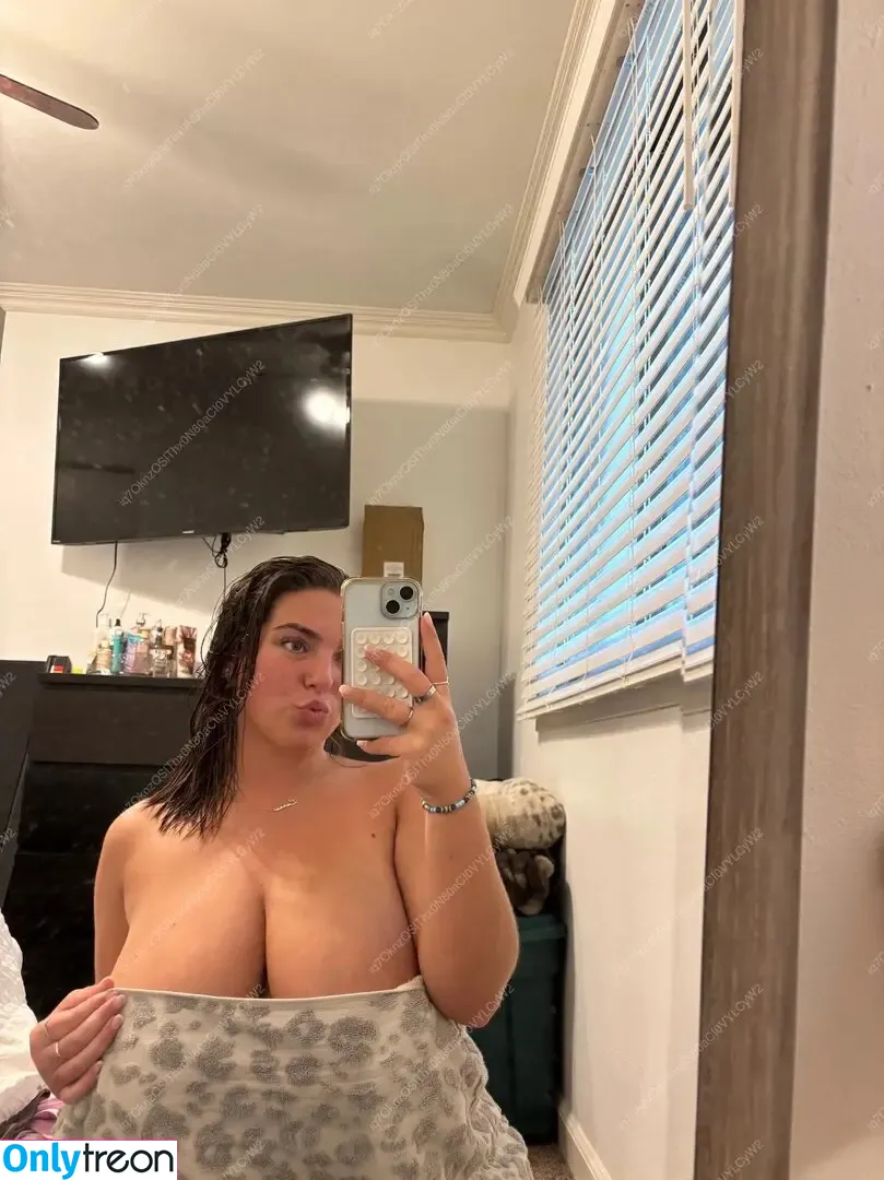 seerahb2 nude photo #0375 (sheygabriella / sierra_bellingar / sierralorae)