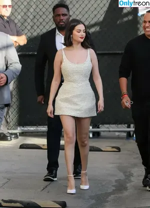 Selena Gomez / selena.gomez / selenagomez nude photo #9665