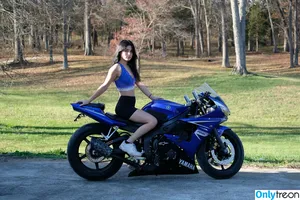 selena_steele / fit4selena / selinasteele фото голая #0001