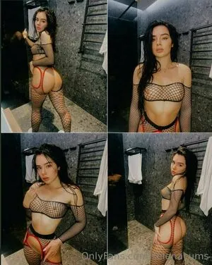  nude photo #0001