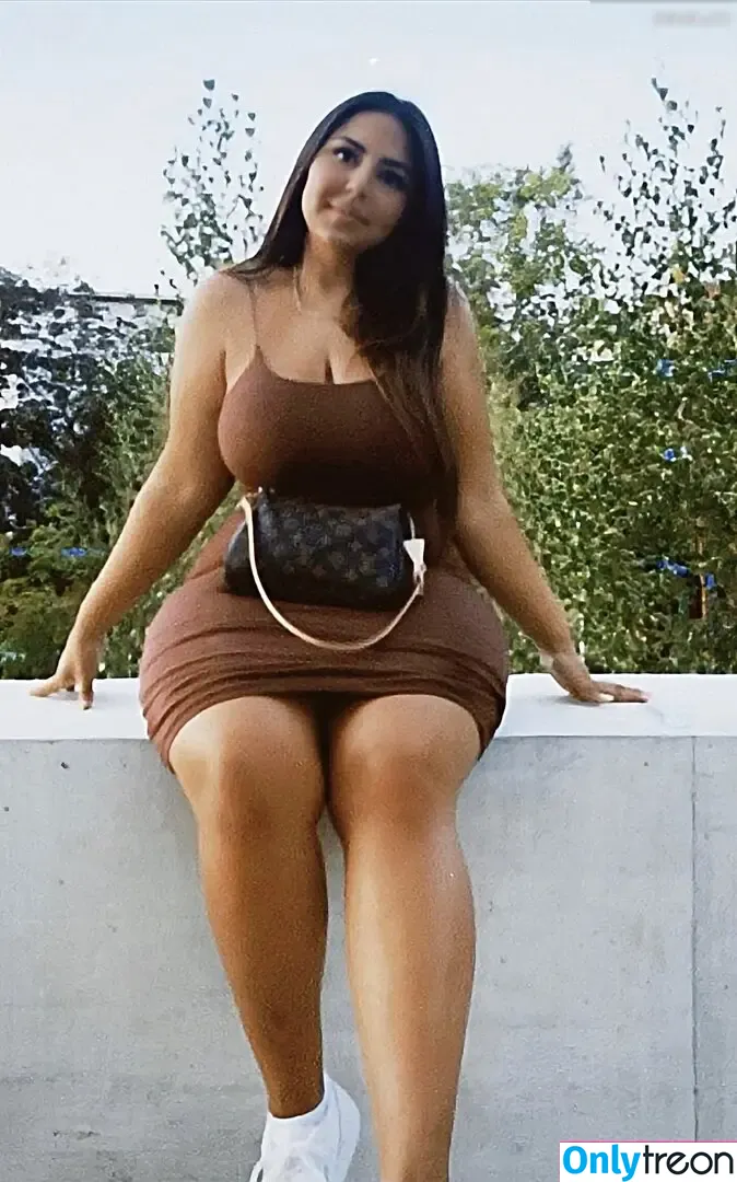 Selxn nude photo #0015 (Selxn)