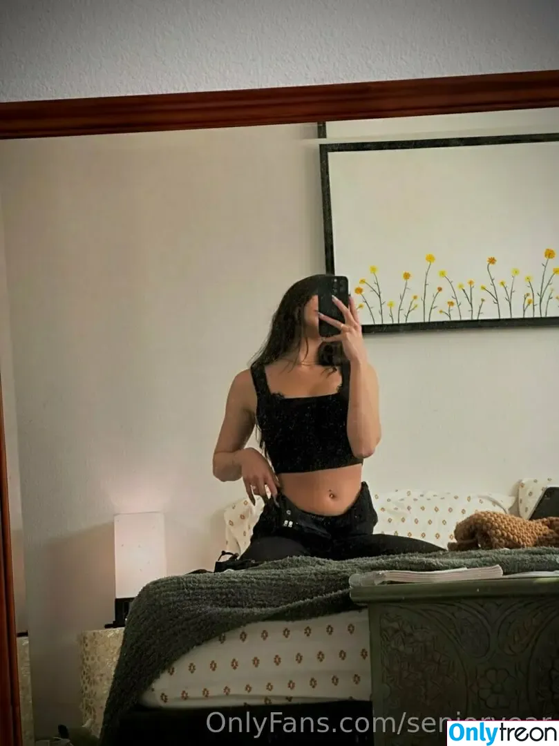 senioryear голая photo #0884 (Alexis / senioryearnetflix)