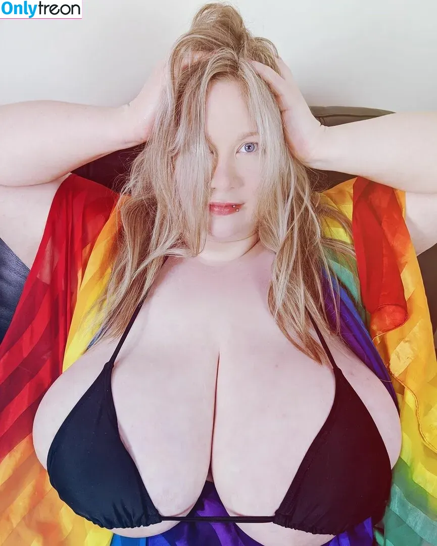 September Anderson nude photo #0015 (kcupmaverick)