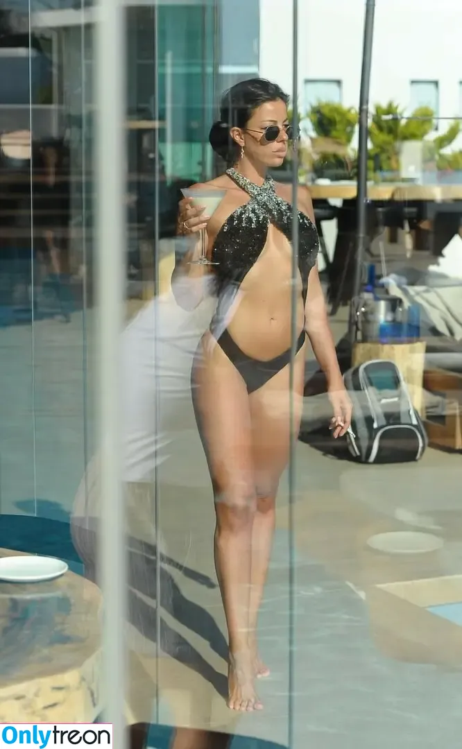 Serena Esse nude photo #0010 (_serenaesse_ / esse.s)