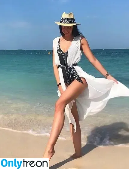 Serena Esse nude photo #0115 (_serenaesse_ / esse.s)