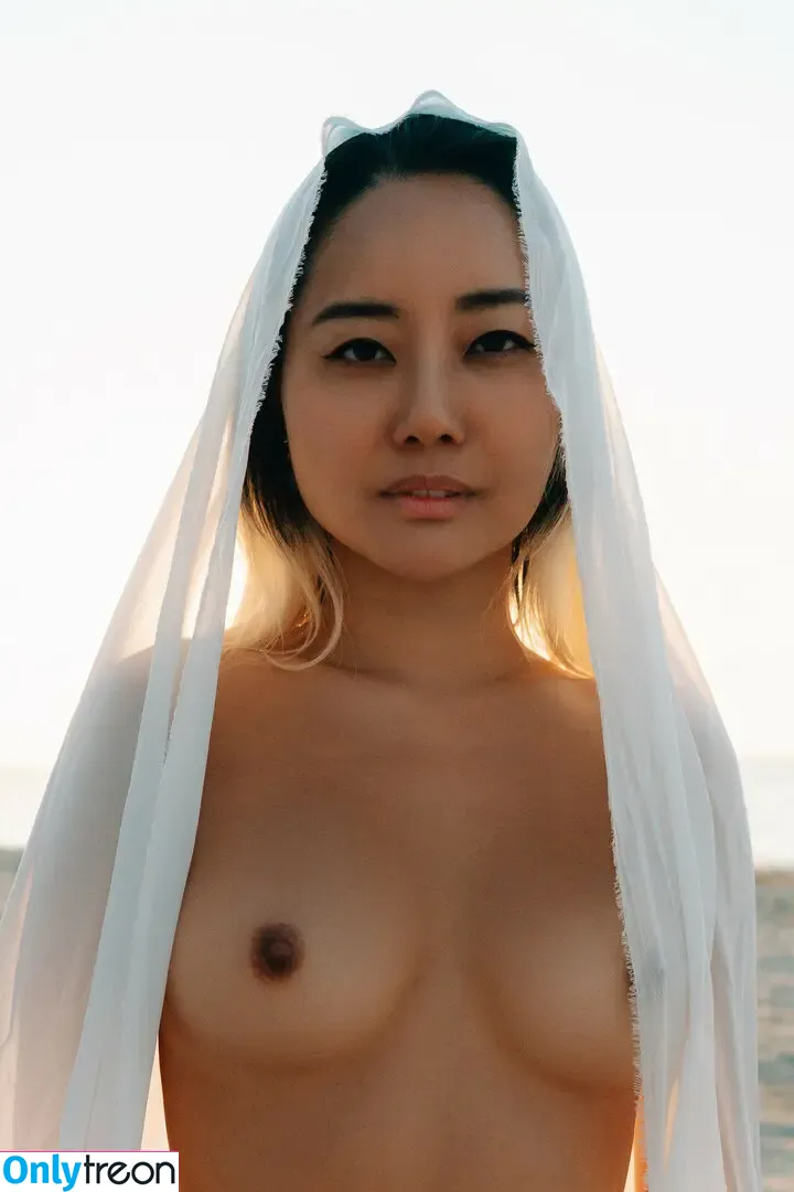 Serena Jung nude photo #0029 (iam.serenas)