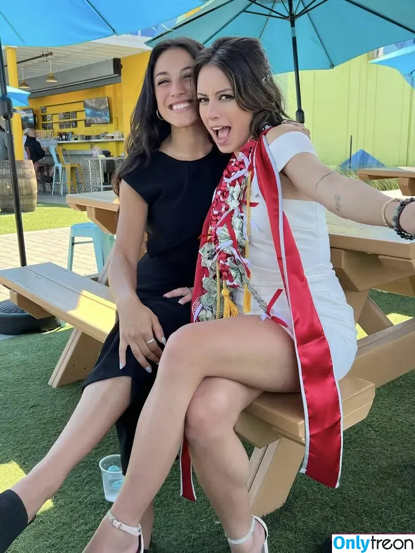 Serena Mello nude photo #0009 (Food Truck Girl / brunomellooficial / serenamello)
