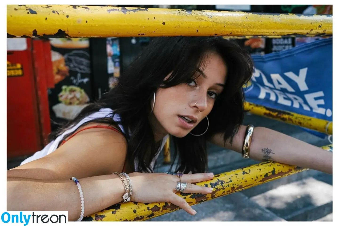 Serena Mello nude photo #0047 (Food Truck Girl / brunomellooficial / serenamello)