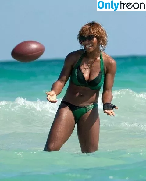 Serena Williams nude photo #0251 (serenawilliams)