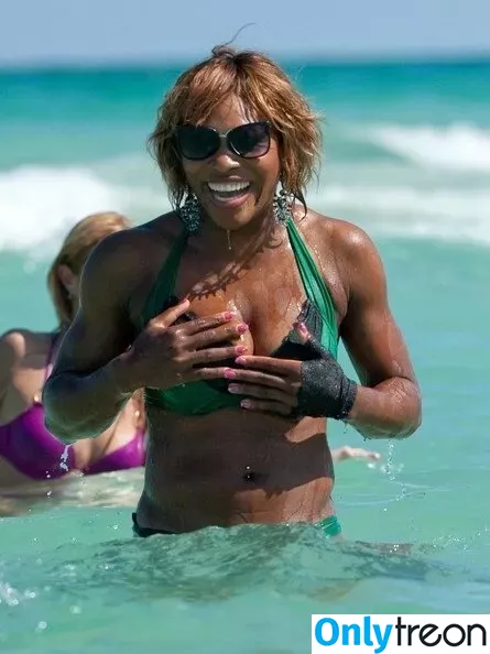 Serena Williams nude photo #0253 (serenawilliams)
