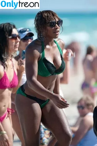 Serena Williams nude photo #0256 (serenawilliams)