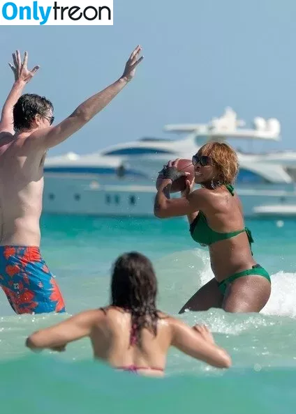 Serena Williams nude photo #0257 (serenawilliams)