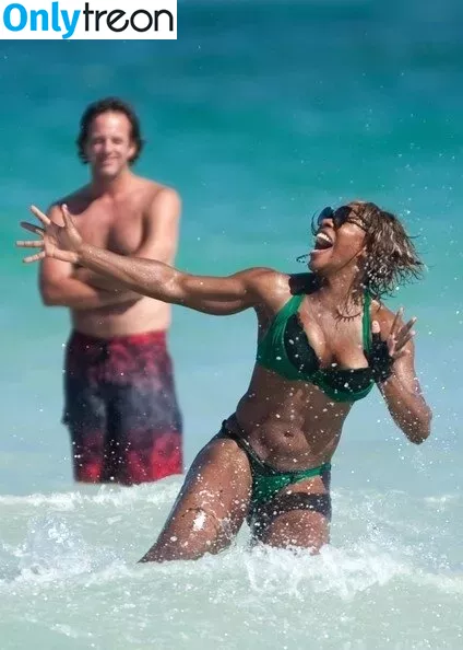 Serena Williams nude photo #0260 (serenawilliams)