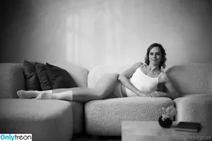 Serenity Cox / Hotwife / serenitycox / serenitycoxto nude photo #1423