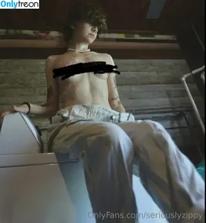 seriouslyzippy / seriously_mr_bag nude photo #0030