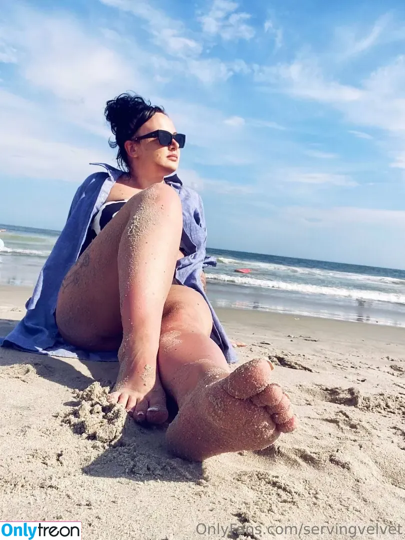 servingvelvet nude photo #0147 (just_call_me_lana)