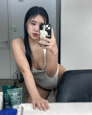 seulfit / 이슬 nude photo #0004