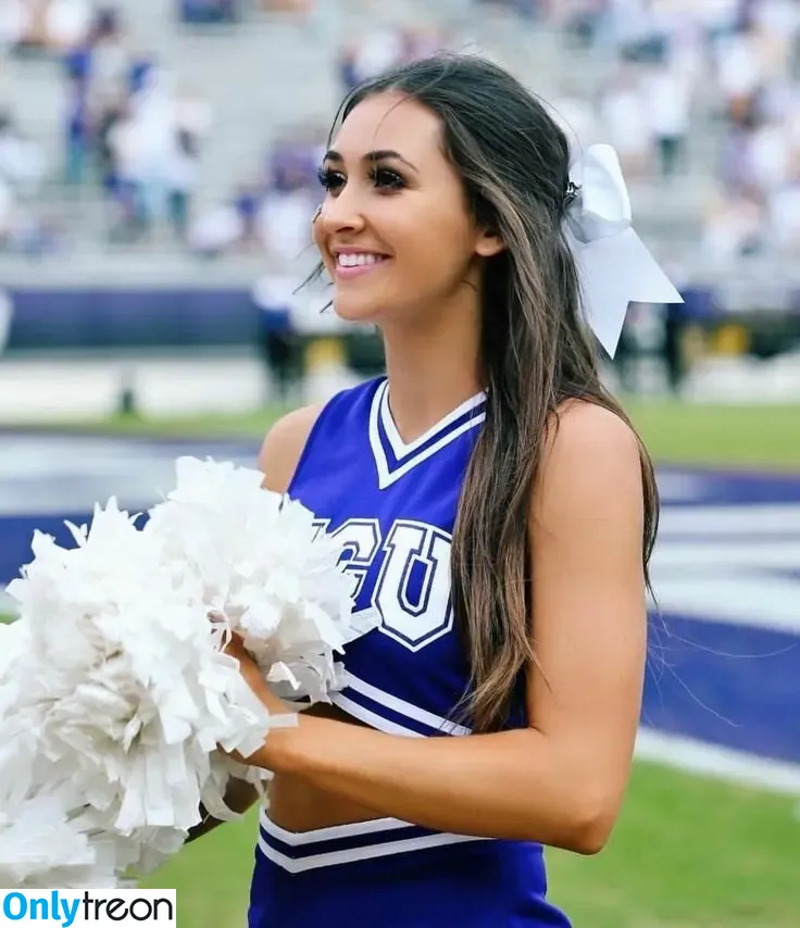 Sexy Cheerleaders голая photo #0090 (College / NBA / NFL / others)