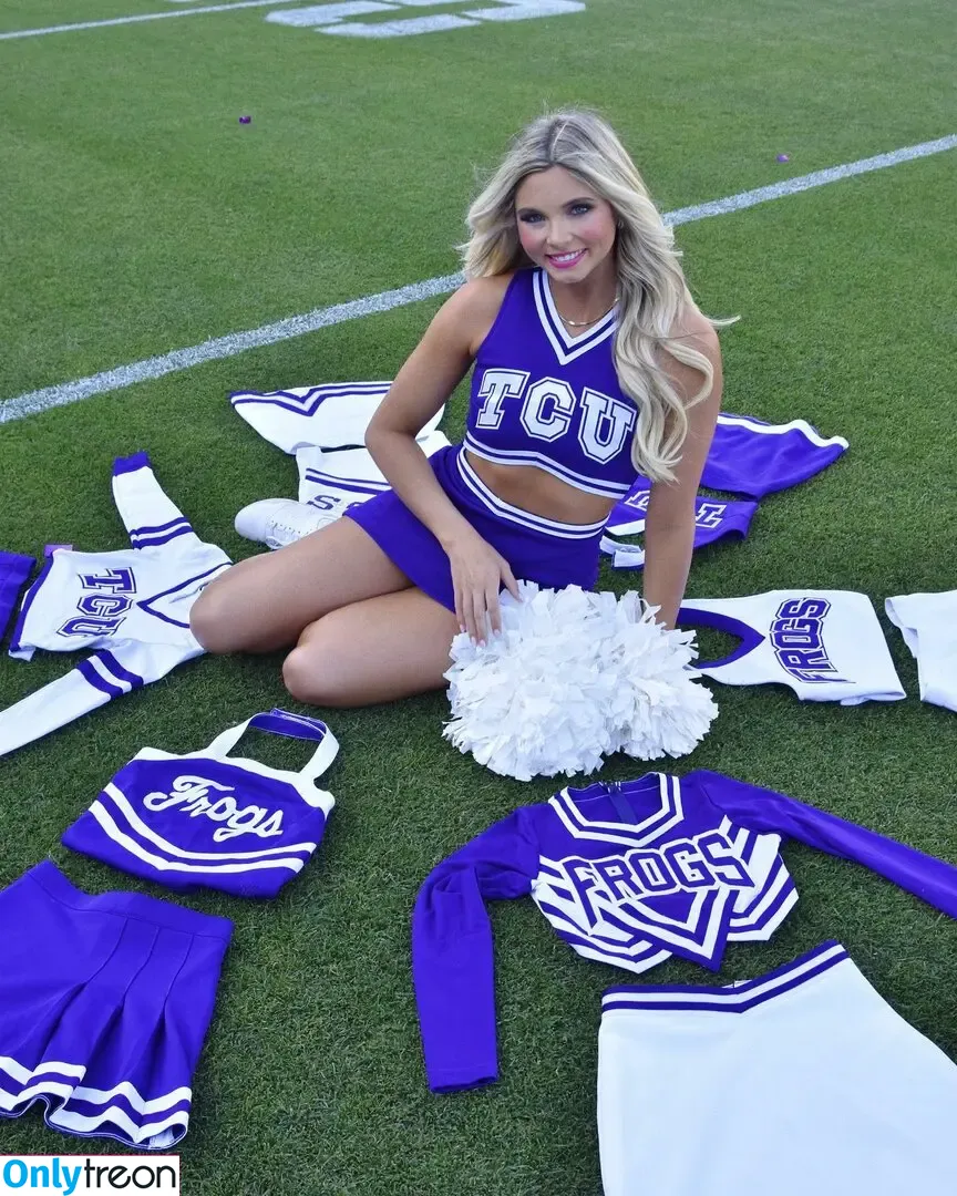 Sexy Cheerleaders nude photo #0098 (College / NBA / NFL / others)