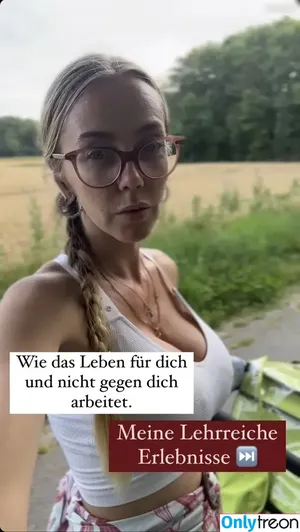 Sexy Julia / einfach_echt_Julia nude photo #0623