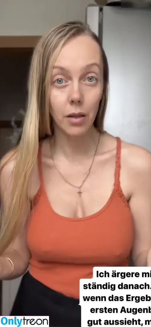 Sexy Julia nude photo #0431 (einfach_echt_Julia)