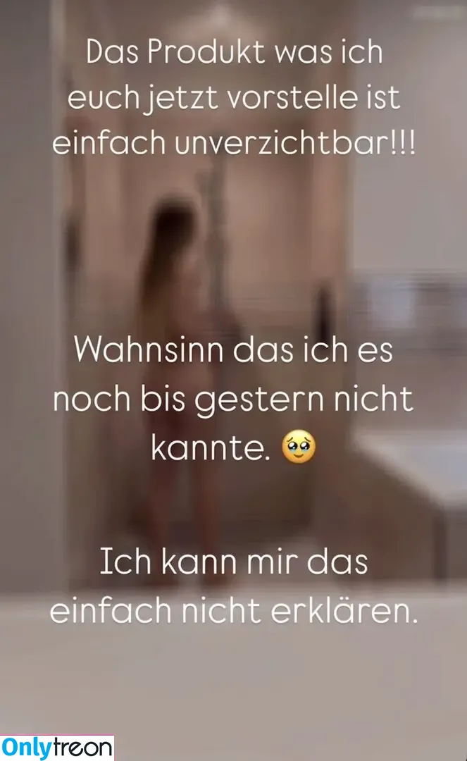 Sexy Julia nude photo #0652 (einfach_echt_Julia)