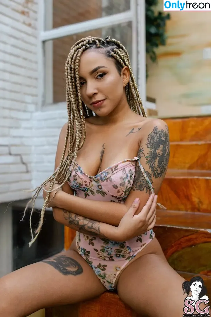 SG Natth nude photo #0208 (sg.natth / sgnathsuni)