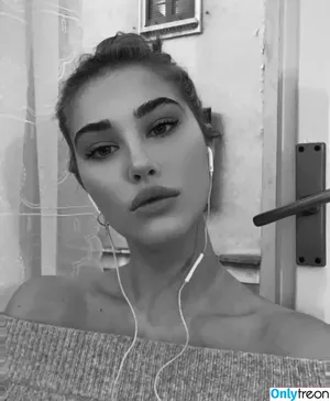 Shabel / chiara_gariboldi / shabelle nude photo #0011