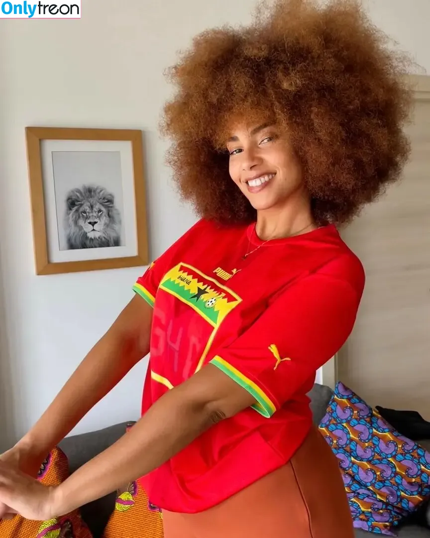 Shadia Ampadu nude photo #0002 (shadia_model)